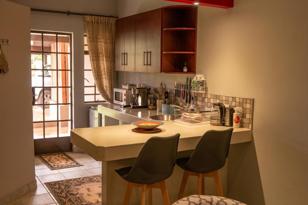 Camdeboo Place Dullstroom Extérieur photo