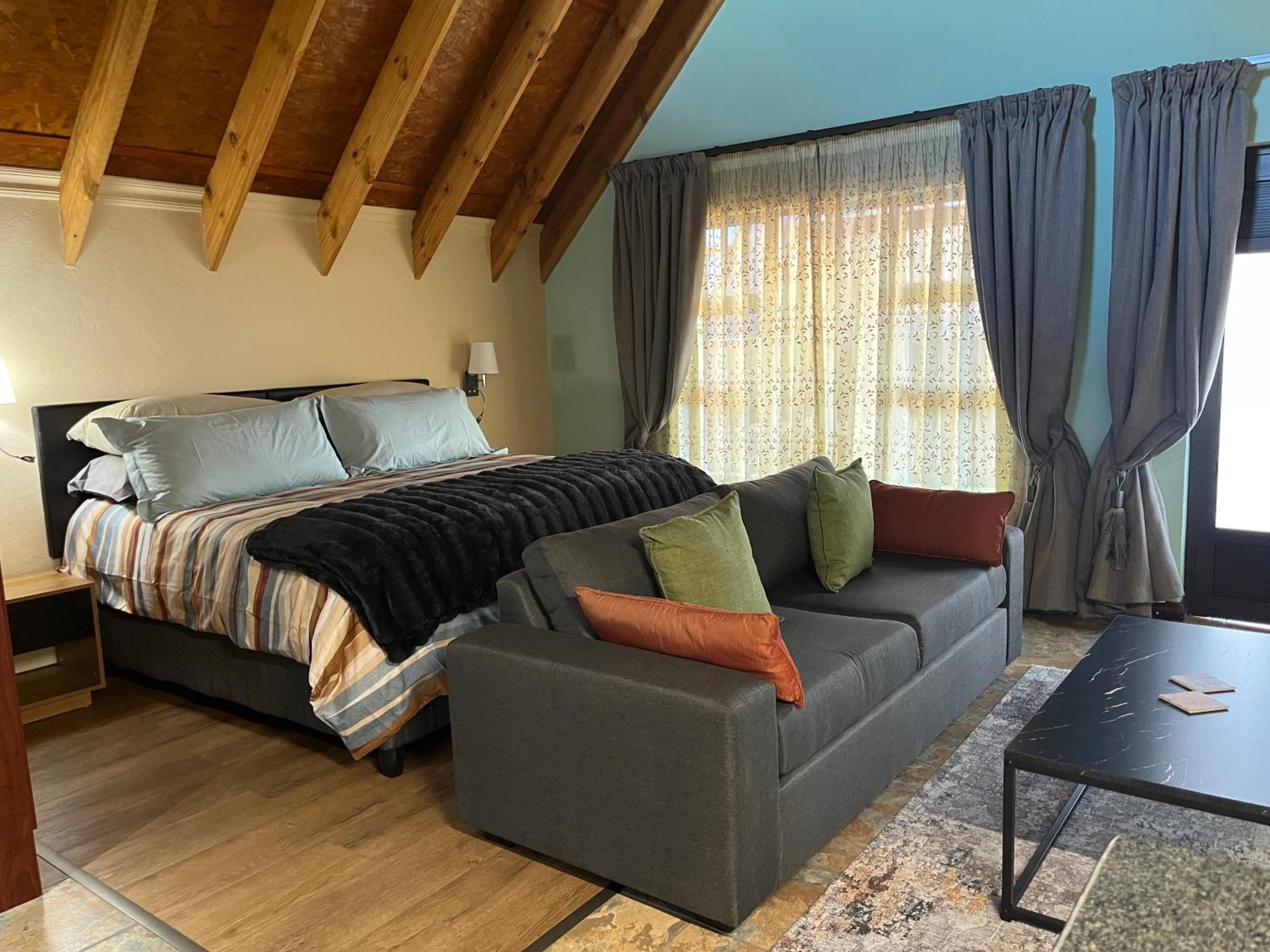Camdeboo Place Dullstroom Extérieur photo